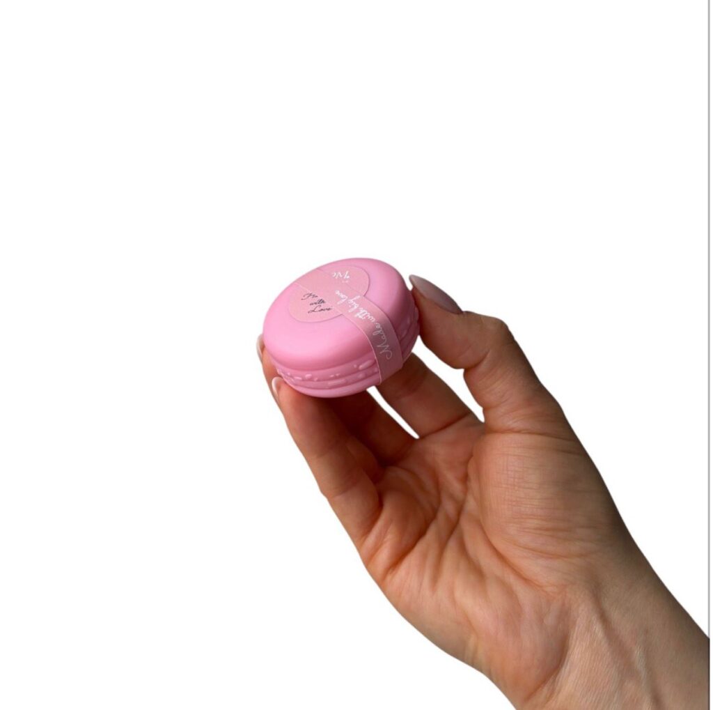 Lesk na pery BRM. Burlesque pearl